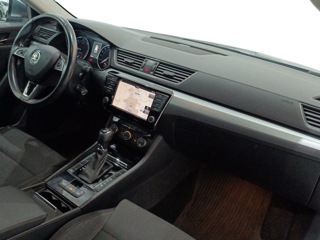 SKODA Superb usata, con Cruise Control