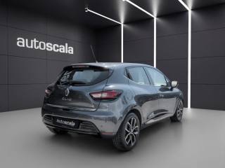 RENAULT Clio usata, con Autoradio