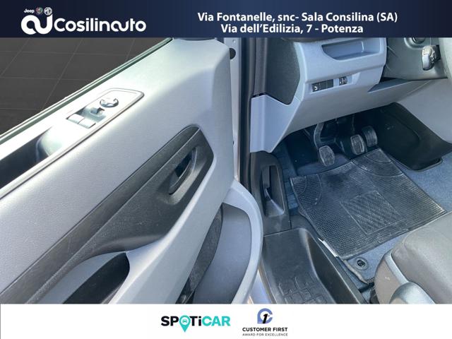 PEUGEOT Expert usata, con MP3