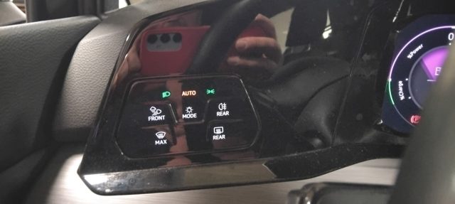 VOLKSWAGEN Golf usata, con Adaptive Cruise Control