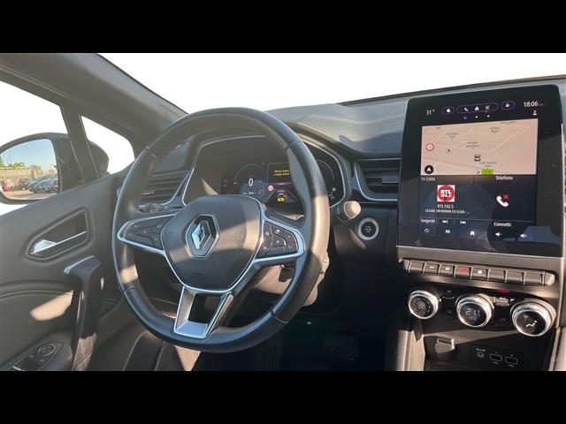 RENAULT Captur usata, con Bracciolo