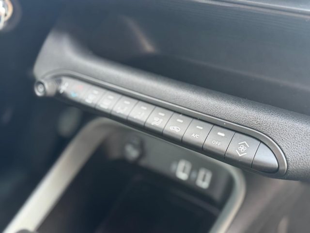 JEEP Avenger usata, con Climatizzatore