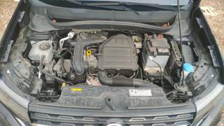 VOLKSWAGEN T-Cross usata, con USB