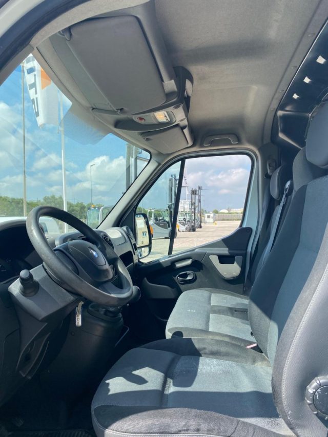 RENAULT Master usata, con Controllo trazione