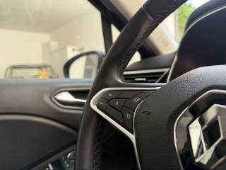 RENAULT Clio usata, con Sistema di navigazione