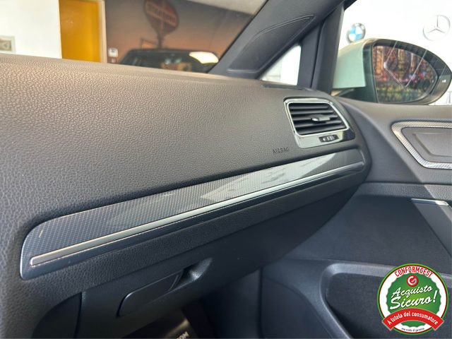 VOLKSWAGEN Golf usata, con Sistema di navigazione