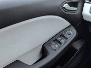 RENAULT Clio usata, con USB