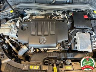 MERCEDES-BENZ GLA 200 usata, con Fari LED