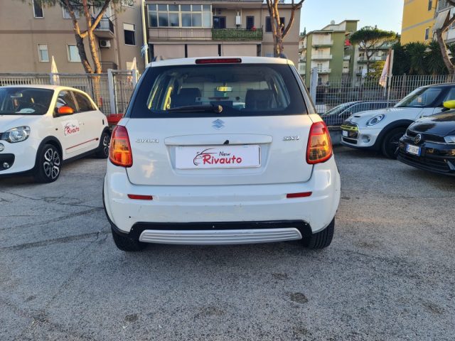 SUZUKI SX4 usata, con Airbag laterali