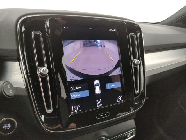 VOLVO XC40 usata, con Portellone posteriore elettrico