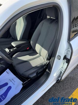 PEUGEOT 2008 usata, con Climatizzatore