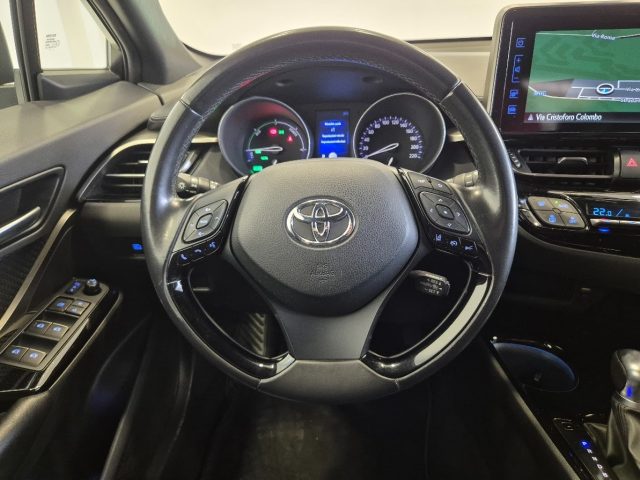 TOYOTA C-HR usata, con Climatizzatore