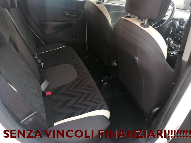 LANCIA Ypsilon usata, con Climatizzatore