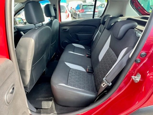DACIA Sandero usata, con Controllo trazione