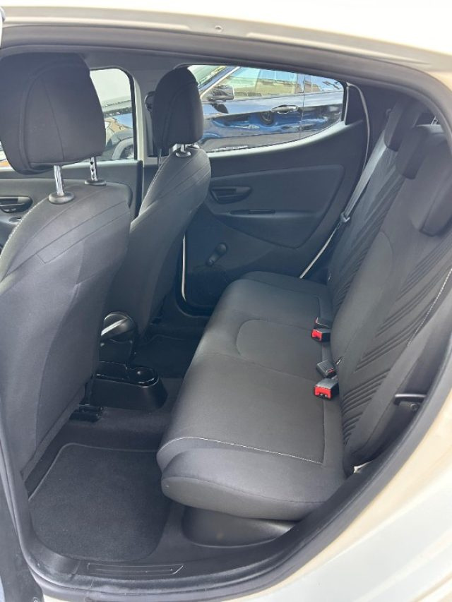LANCIA Ypsilon usata, con Controllo trazione