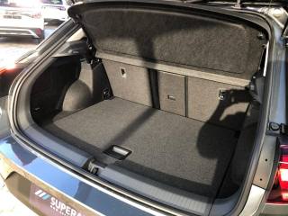 VOLKSWAGEN T-Roc usata, con Riconoscimento dei segnali stradali