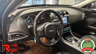 JAGUAR XE usata, con Chiusura centralizzata
