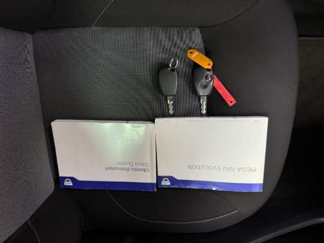 DACIA Duster usata, con Specchietti laterali elettrici
