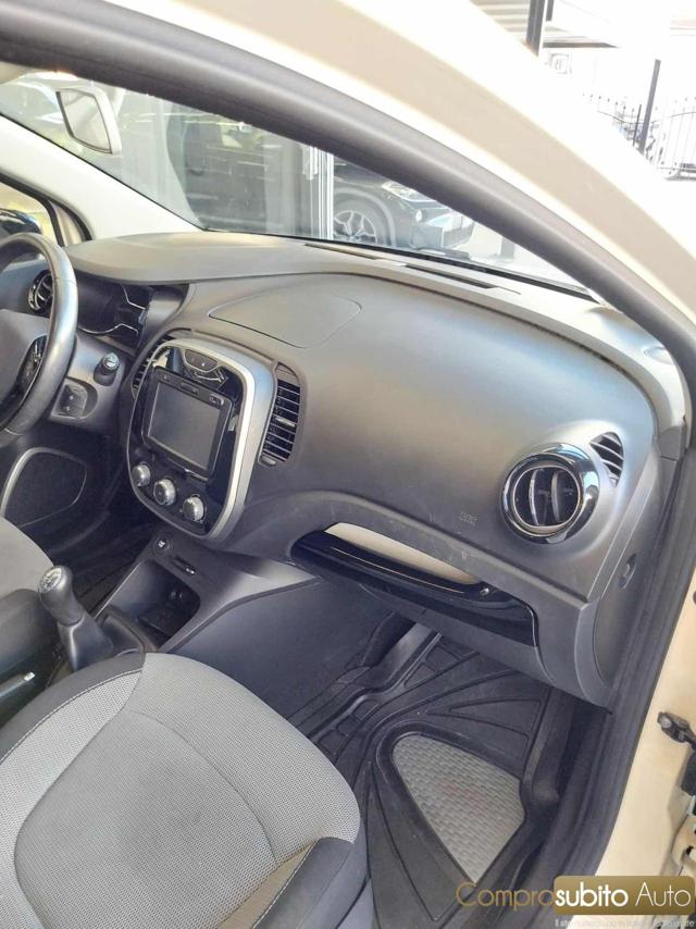 RENAULT Captur usata, con Fendinebbia