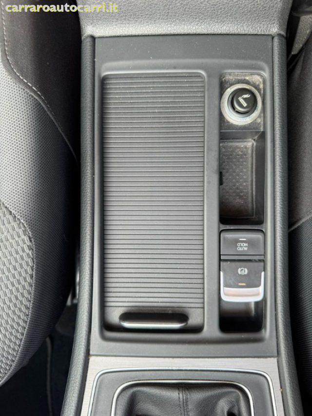 VOLKSWAGEN Golf usata, con Vivavoce