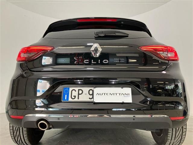 RENAULT Clio usata 26