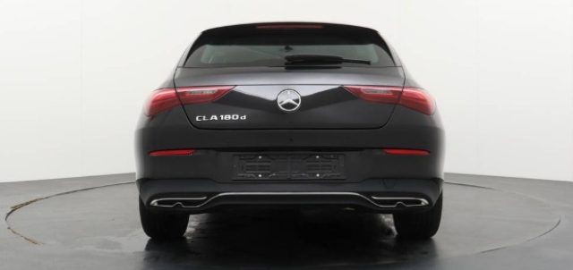MERCEDES-BENZ CLA 180 usata, con Autoradio