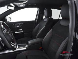 MERCEDES-BENZ GLA 200 usata 8