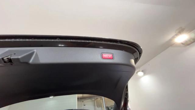 MERCEDES-BENZ GLC 220 usata, con Regolazione elettrica sedili