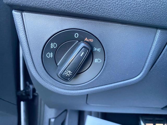 VOLKSWAGEN Taigo usata, con Bluetooth