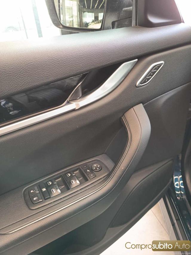 MASERATI Levante usata 30