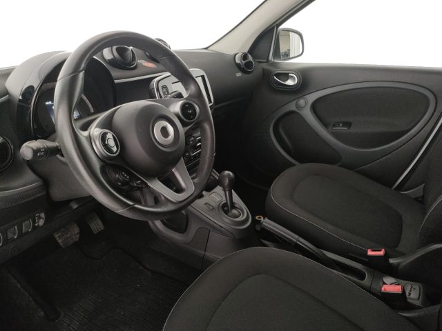 SMART ForFour usata, con Bluetooth