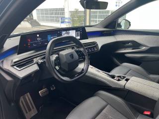 PEUGEOT 3008 usata, con Volante in pelle