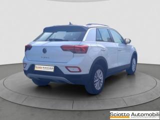 VOLKSWAGEN T-Roc usata, con Telecamera per parcheggio assistito