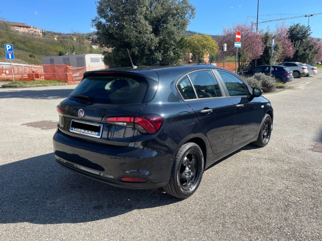 FIAT Tipo usata, con Autoradio