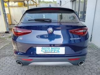 ALFA ROMEO Stelvio usata, con Alzacristalli elettrici