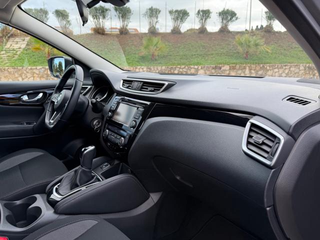 NISSAN Qashqai usata, con USB