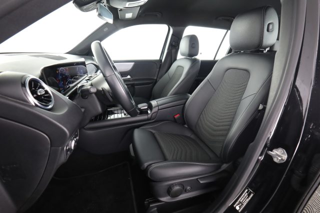 MERCEDES-BENZ GLB 180 usata 2
