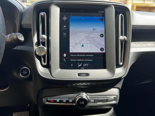 VOLVO XC40 usata, con Fendinebbia