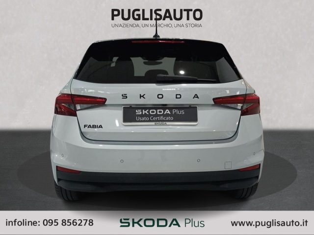 SKODA Fabia usata, con Autoradio