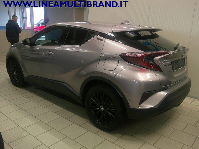 TOYOTA C-HR usata, con Bracciolo