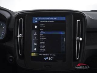 VOLVO XC40 usata 13