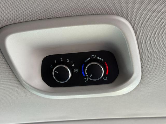 FORD Tourneo Custom usata, con Regolazione elettrica sedili