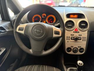 OPEL Corsa usata, con Lettore CD