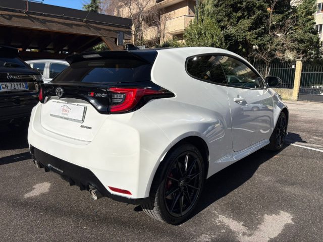 TOYOTA Yaris usata, con Alzacristalli elettrici