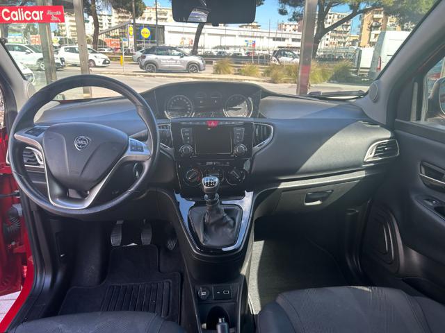 LANCIA Ypsilon usata, con Lettore CD