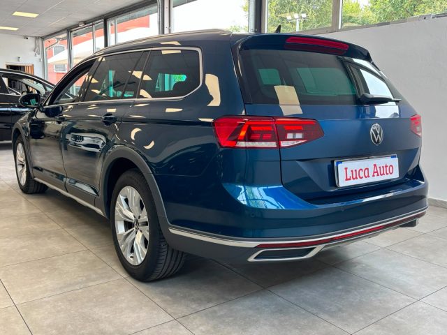 VOLKSWAGEN Passat Alltrack usata, con Autoradio