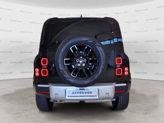 LAND ROVER Defender usata, con Boardcomputer