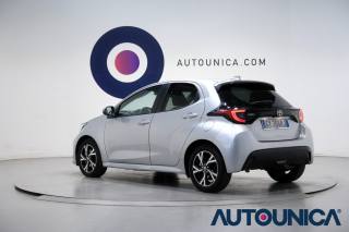 TOYOTA Yaris usata, con Touch screen