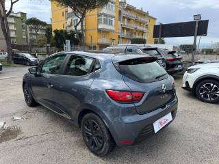 RENAULT Clio usata, con Boardcomputer