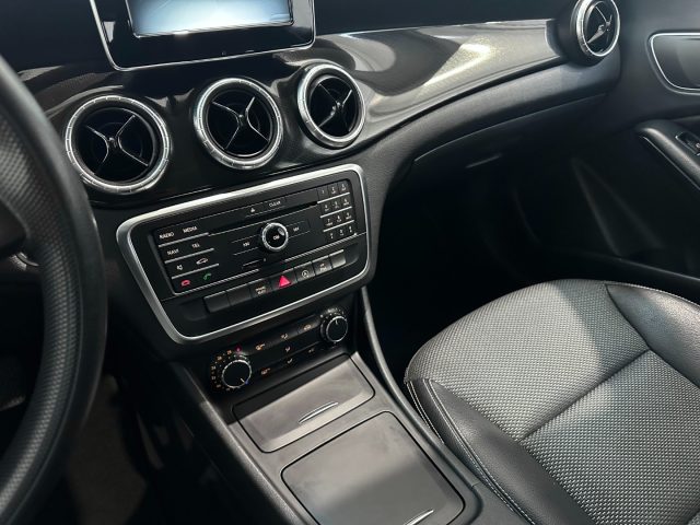 MERCEDES-BENZ CLA 180 usata, con Cruise Control